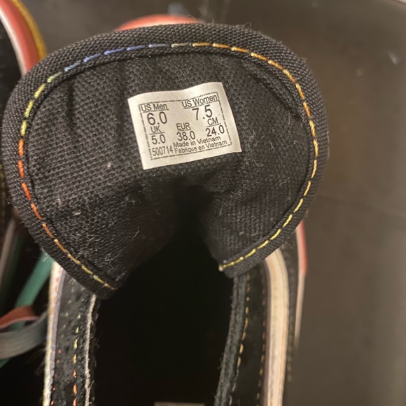 Girls vans - Picture 4 of 4